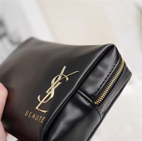 ysl lack kosmetiktasche|Yves Saint Laurent Makeup Bags & Cases for sale .